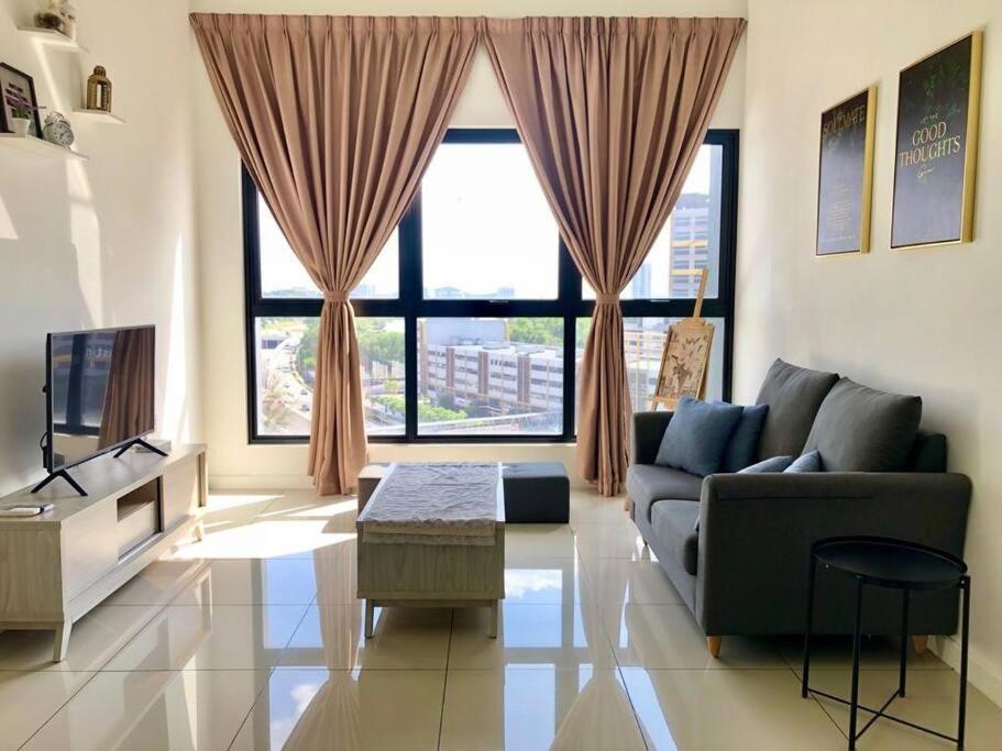 Cozy Mayfair Homestay Пучонг Екстер'єр фото