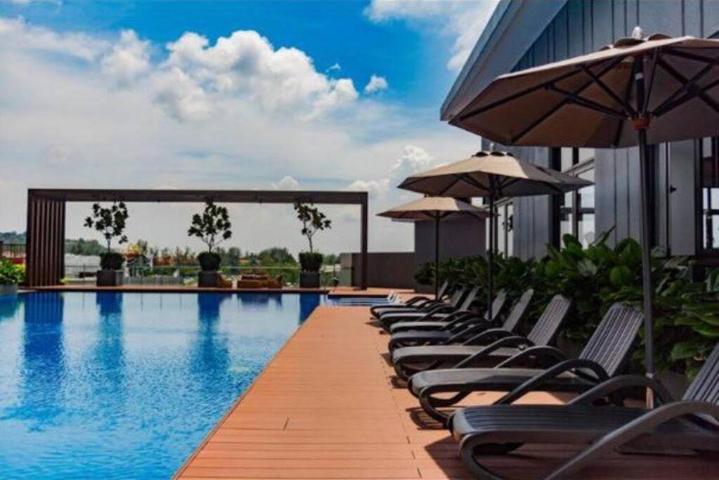 Cozy Mayfair Homestay Пучонг Екстер'єр фото