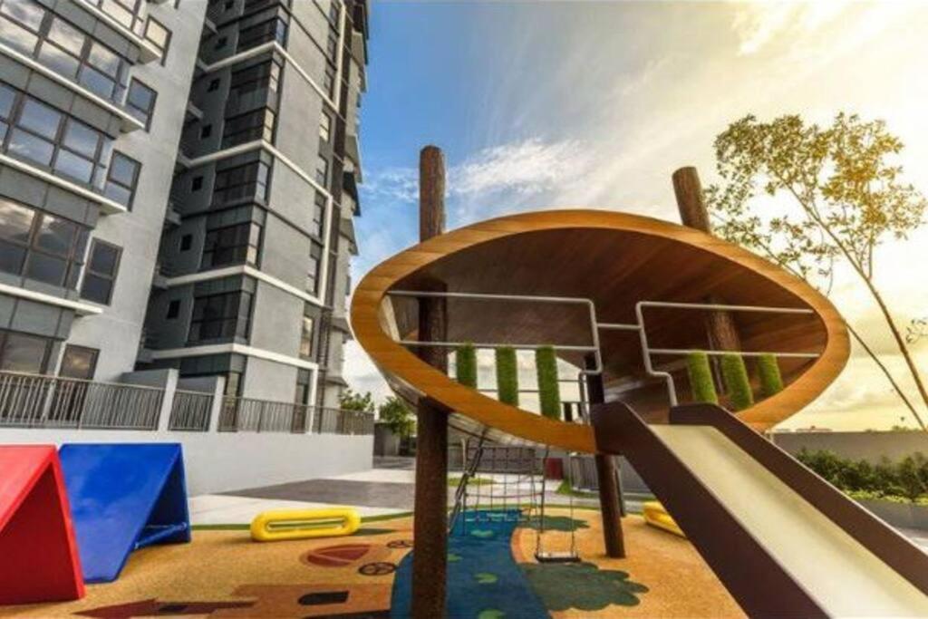 Cozy Mayfair Homestay Пучонг Екстер'єр фото